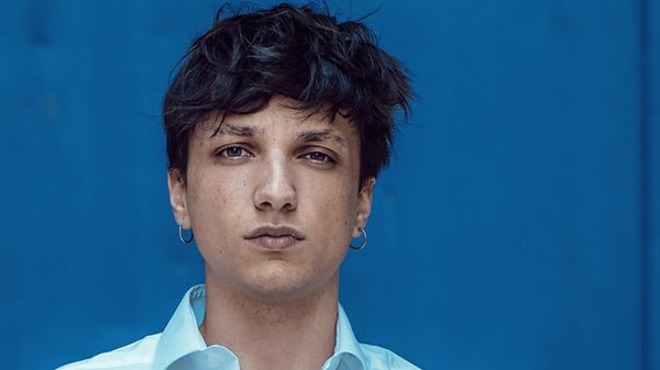 Sanremo 2019 Ultimo non si fa fotografare sulla copertina di Tv Sorrisi e Canzoni