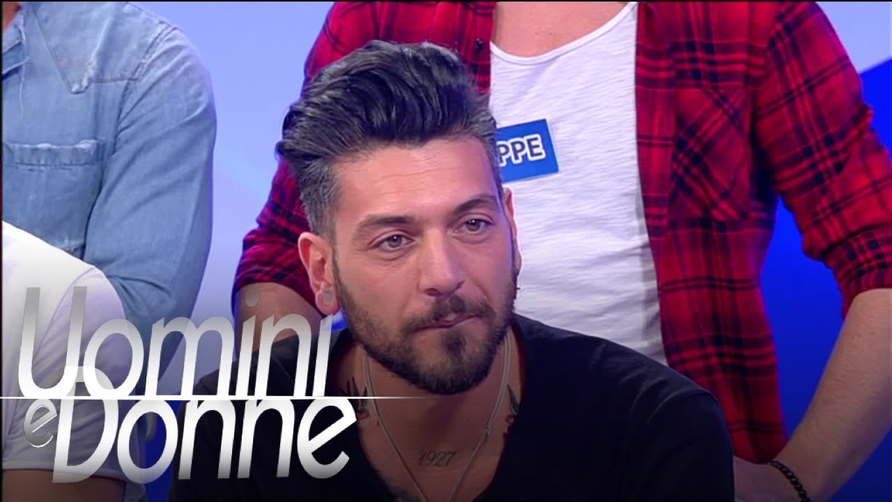 Lutto a Uomini e donne ex corteggiatore nel dolore per una perdita