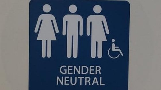 Toilette gender free arrivano a Reggio Emilia per andare in bagno senza distinzione di sesso