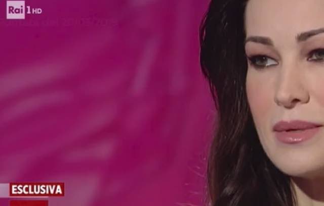 Manuela Arcuri sul caso Pamela Prati: "E' un gioco perverso"