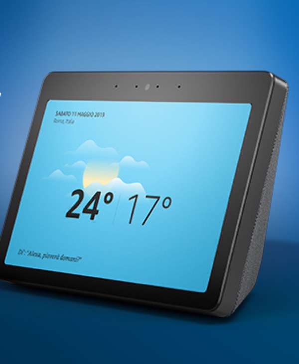 Smart Home, arriva Echo Show con design elegante, brillante