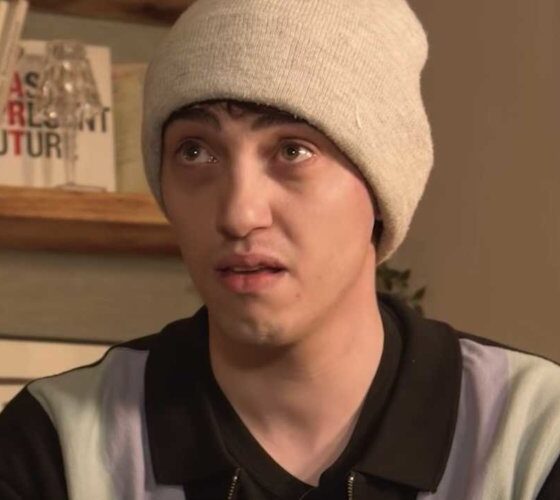 Michele Bravi va a processo lui sconvolto la procura lo rinvia a giudizio