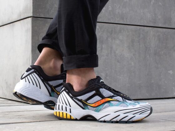 Sneaker uomo arriva Grid Web, la sneaker che è "un tipo"