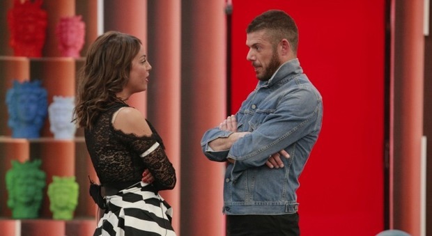 Francesca De Andrè torna da Barbara D'urso contro la sorella Fabrizia