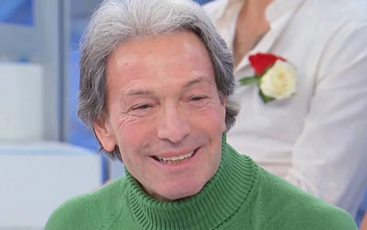 Claudio Uomini e donne cognome età altezza lavoro del corteggiatore di Gemma