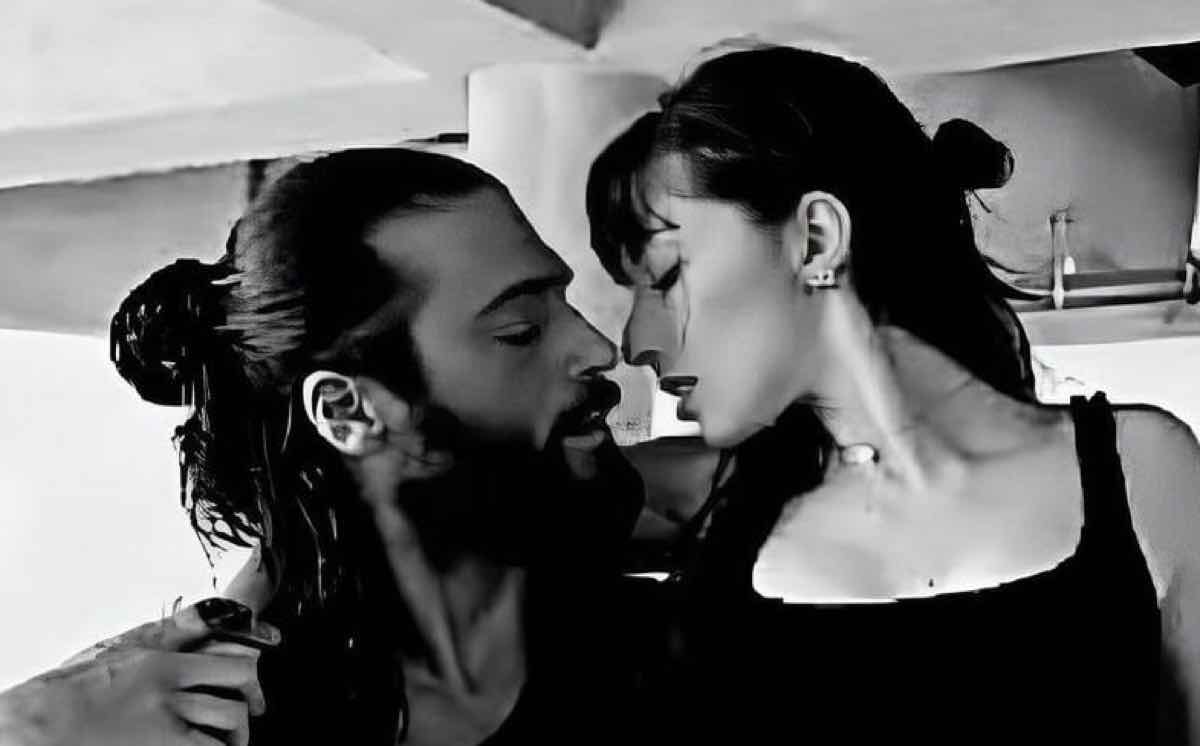 Chi è la ragazza che balla con Can Yaman nelle prove di Sandokan?