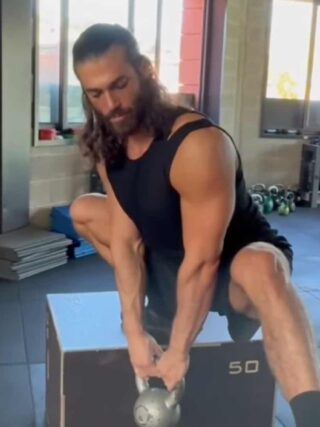 Vuoi un corpo come Can Yaman? I 5 passi fondamentali per raggiungere il tuo obiettivo