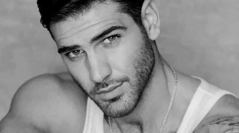 Giovanni De Rosa tentatore età altezza peso e il bacio con Federica