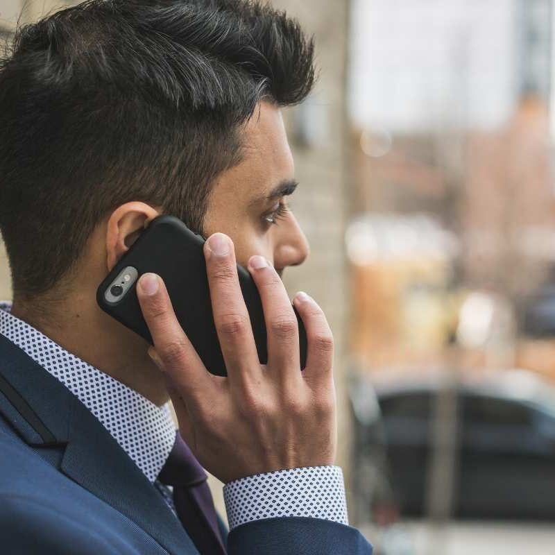 telefonate spam chiamano e riattaccano