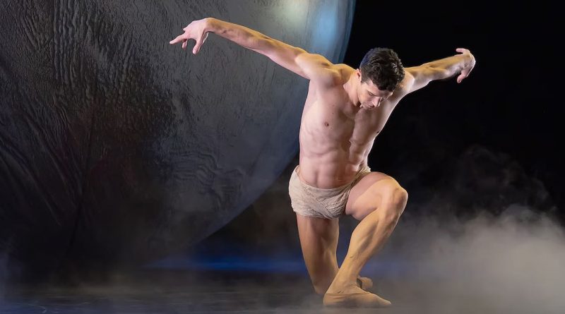 Come avere il fisico di Roberto Bolle a 50 anni: trucchi e segreti che non sono per tutti